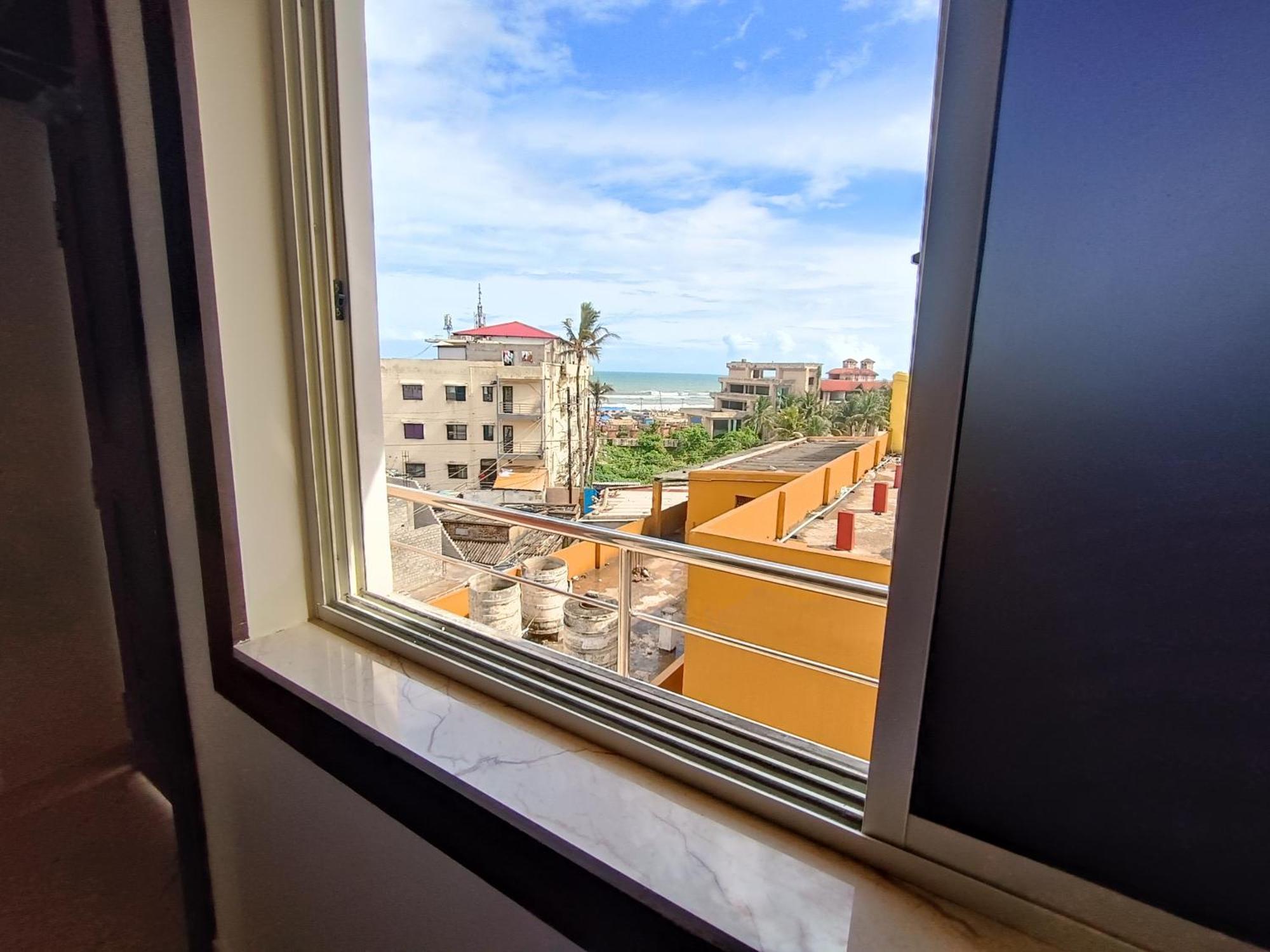 Mom Hotel - Unit Of Mom Hotel Puri Luaran gambar