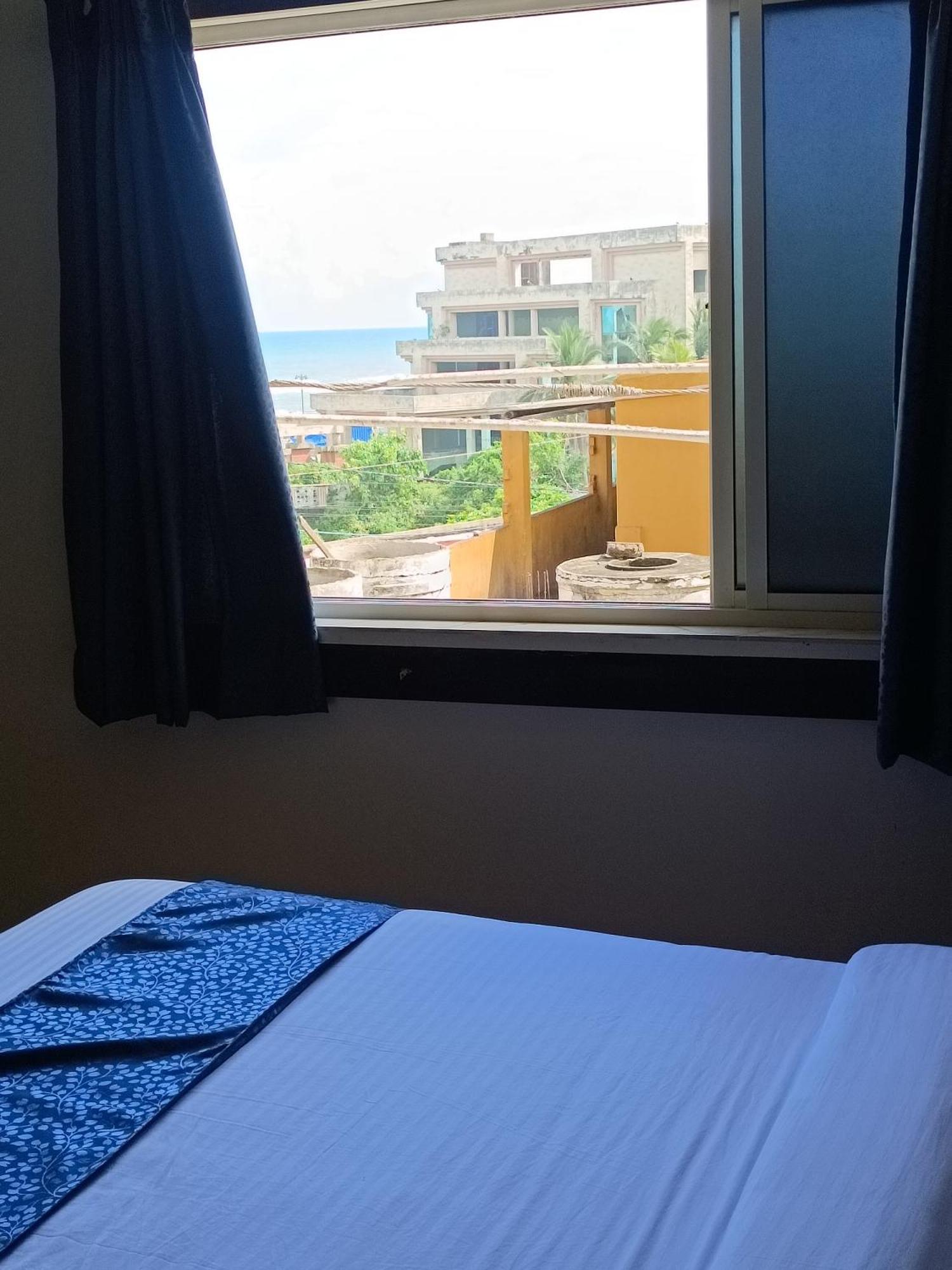 Mom Hotel - Unit Of Mom Hotel Puri Luaran gambar