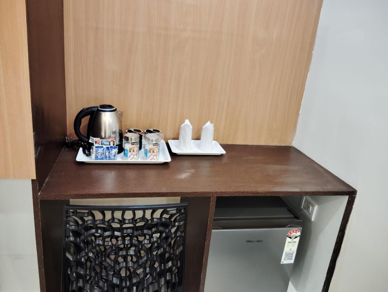 Mom Hotel - Unit Of Mom Hotel Puri Luaran gambar